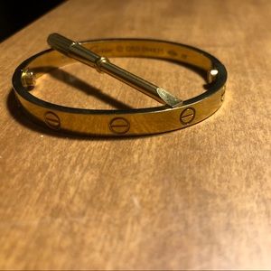 Cartier love bracelet